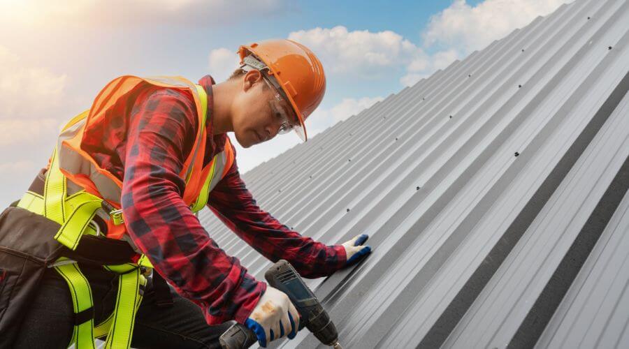 Owens Corning roofing contractor in Reddick, IL
