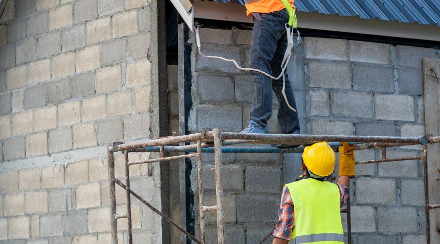 Expert Emergency Roof Repairs services in Reddick, IL